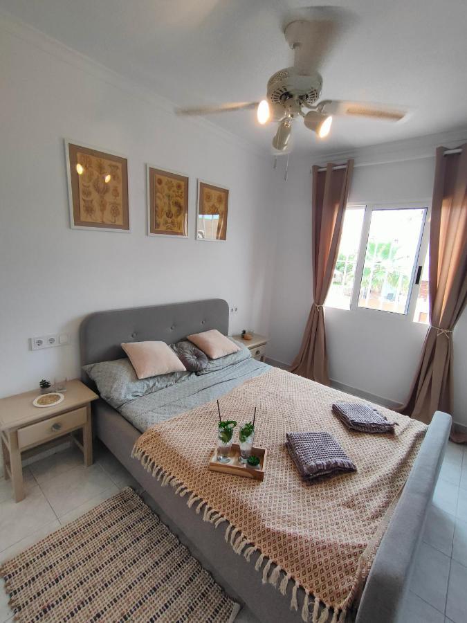 Casa De Buenos Dias Daire Torrevieja Dış mekan fotoğraf