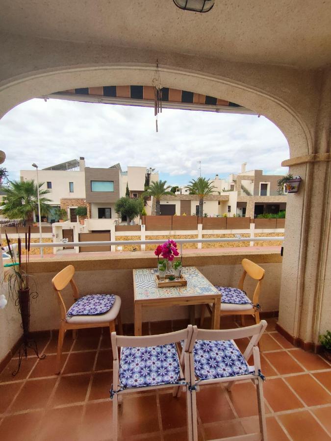 Casa De Buenos Dias Daire Torrevieja Dış mekan fotoğraf