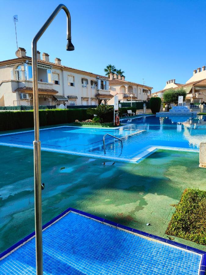 Casa De Buenos Dias Daire Torrevieja Dış mekan fotoğraf